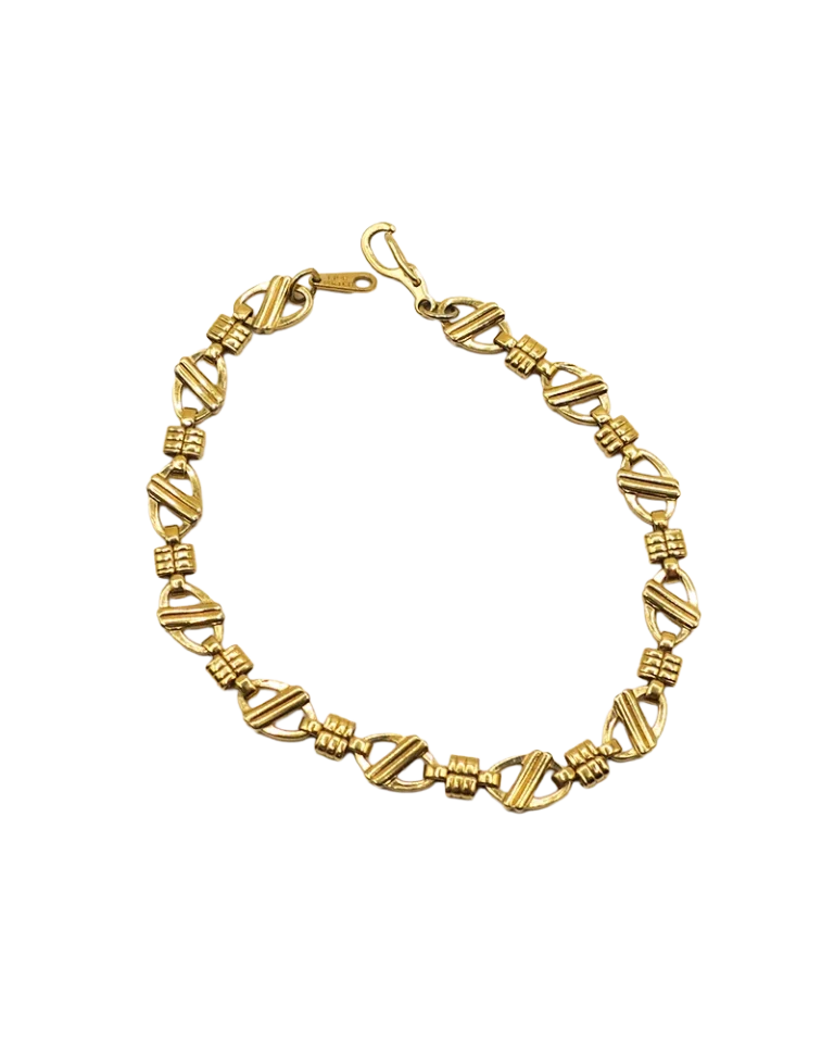 patterned-gold-bracelet