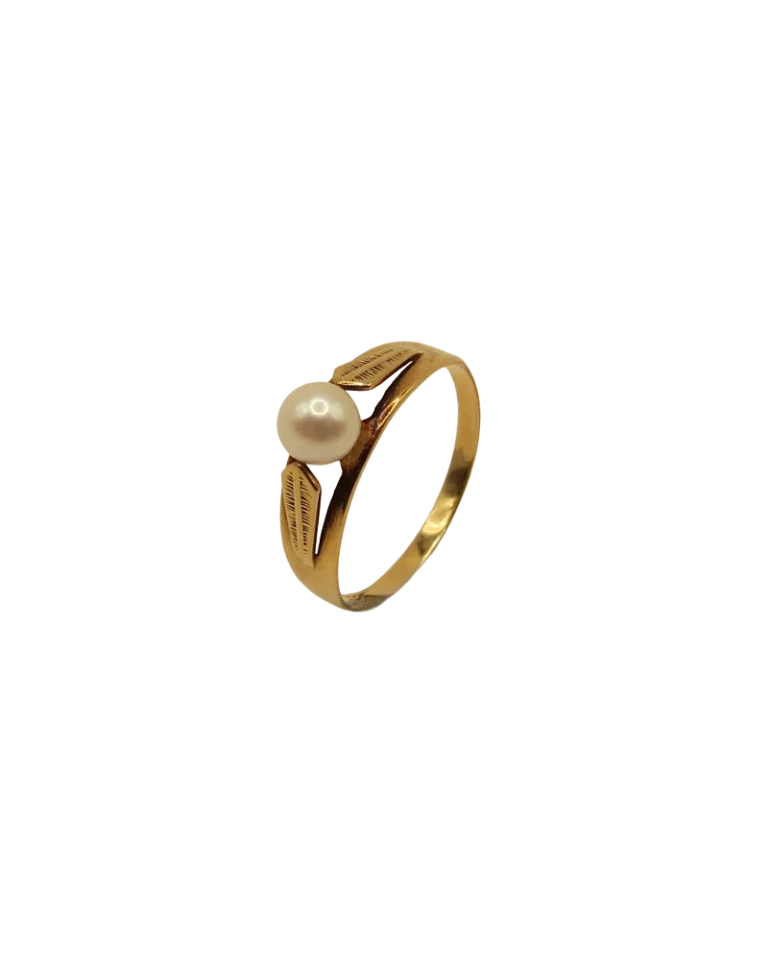 pearl-ring